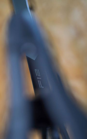 Used Mendiz F12 2024 Road & Gravel, Black — image 12 of 13