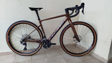 Focus ATLAS 8.8 2022 2022 Road & Gravel usato, Nero — immagine 3 di 3