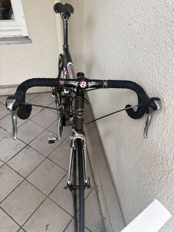 Used Trek Madone 5.0 2007 2007 Road & Gravel, Light Gray — image 6 of 7