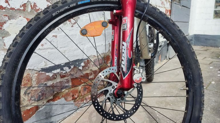 Used Univega Ram 930 2005 Mountainbike, Light Gray — image 8 of 11