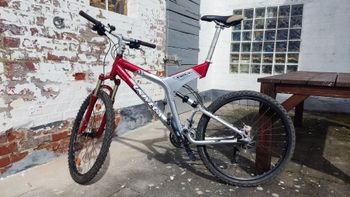 Used Univega Ram 930 2005 Mountainbike, Light Gray — image 2 of 11