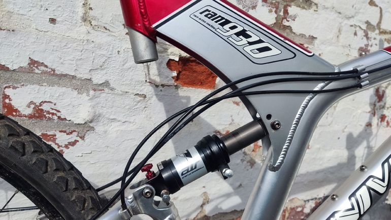 Used Univega Ram 930 2005 Mountainbike, Light Gray — image 11 of 11