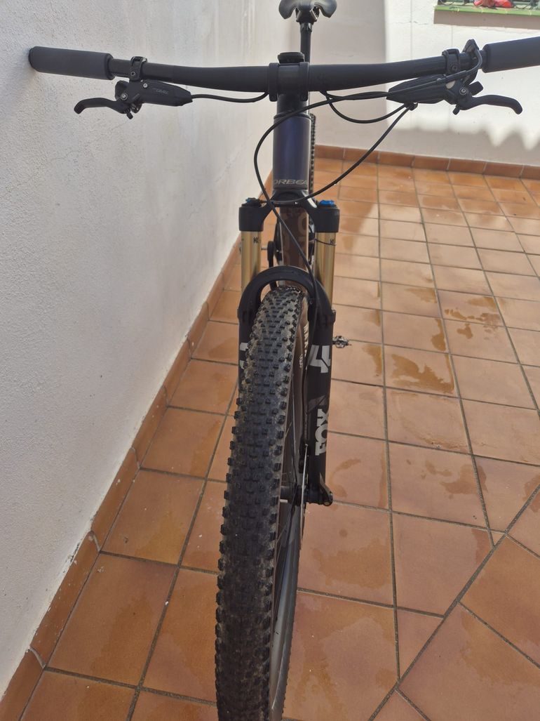 Used Orbea OIZ M-TEAM AXS 2024 2024 Mountainbike, Purple, 29 — image 13 of 13