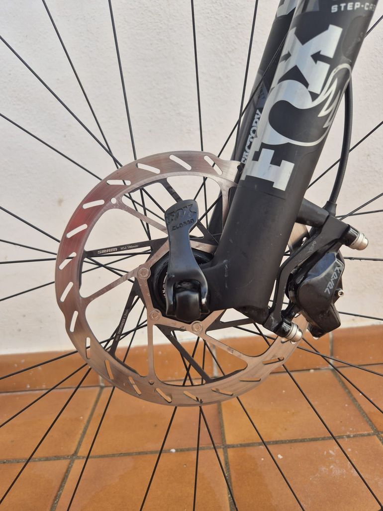Used Orbea OIZ M-TEAM AXS 2024 2024 Mountainbike, Purple, 29 — image 7 of 13