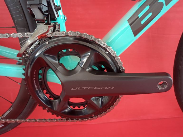 Used Bianchi Specialissima COMP Ultegra Di2 2024 2024 Road & Gravel — image 2 of 10