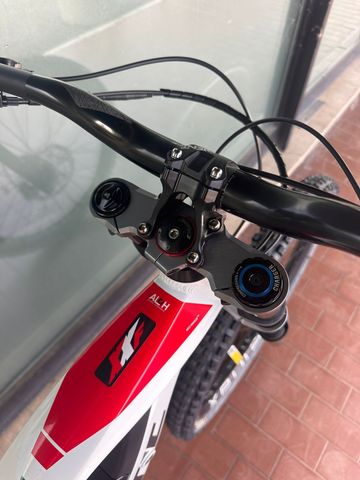 Brugt Fantic XXF 2.0 Race 2024 2024 Mountainbike — billede 5 af 10