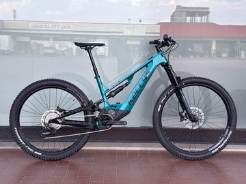 Tweedehands Kellys THEOS F50 SH 29"/27.5" 725Wh 2024 2024 MTB