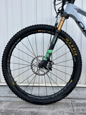 Gebrauchtes Orbea Oiz SRAM X01 Eagle 2024 Mountainbike, Blau — Bild 11 von 18
