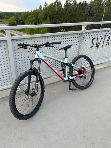 Used Ghost Kato FS 2023 2023 Mountainbike, Light Gray, 27.5 — image 1 of 6