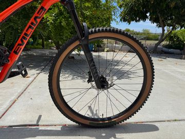 Used Evil Following MB / GX Eagle 2020 2020 Mountainbike, Orange, 29 — image 6 of 9
