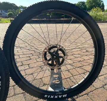 Orbea OIZ M-PRO 2023 2023 Mountainbike usato, Nero — immagine 15 di 15