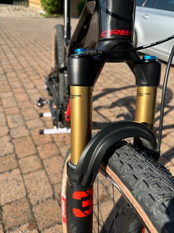 Orbea OIZ M-PRO 2023 2023 Mountainbike usato, Nero — immagine 4 di 15