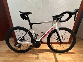 Used Orbea Orca SRAM Force eTap AXS 2022 Road & Gravel, White — image 1 of 21