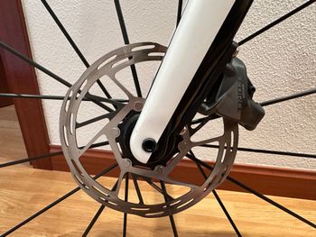 Used Orbea Orca SRAM Force eTap AXS 2022 Road & Gravel, White — image 2 of 21
