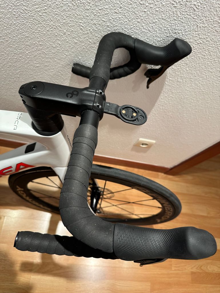Used Orbea Orca SRAM Force eTap AXS 2022 Road & Gravel, White — image 8 of 21