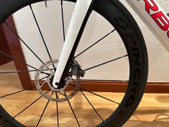 Used Orbea Orca SRAM Force eTap AXS 2022 Road & Gravel, White — image 10 of 21