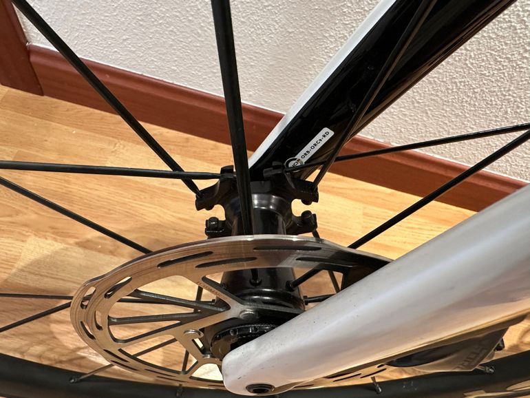 Used Orbea Orca SRAM Force eTap AXS 2022 Road & Gravel, White — image 18 of 21