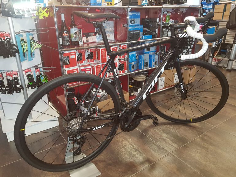 Used GIRS Oscar 2 Disc 2023 Road & Gravel, Black — image 3 of 4