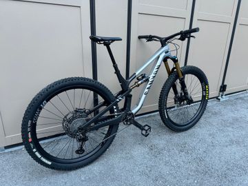 Used Canyon Spectral 29 CFR 2022 2022 Mountainbike, Light Gray, 29 — image 2 of 8