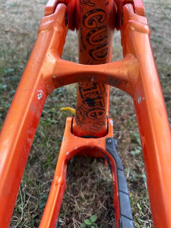 Używany Trek Slash 7 Gen 5 2022 Frameset 2022 Mountainbike — zdjęcie 5 z 10