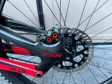 Used Specialized S-Works Demo 8 2016 2016 Mountainbike, Red, 27.5 (650B) — image 6 of 8