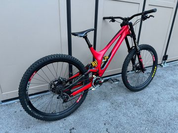 Used Specialized S-Works Demo 8 2016 2016 Mountainbike, Red, 27.5 (650B) — image 2 of 8