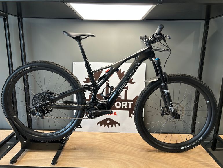 Used Specialized Turbo Levo SL Expert Carbon 2020 Mountainbike, Schwarz — image 1 of 12