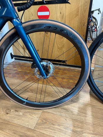 Używany BMC Teammachine SLR THREE 2022 2022 Road & Gravel — zdjęcie 3 z 3