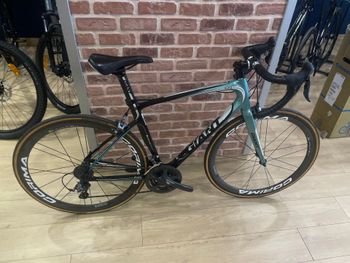 Used Giant Avail Advanced 1 2014 2014 Road & Gravel, Black — image 1 of 8
