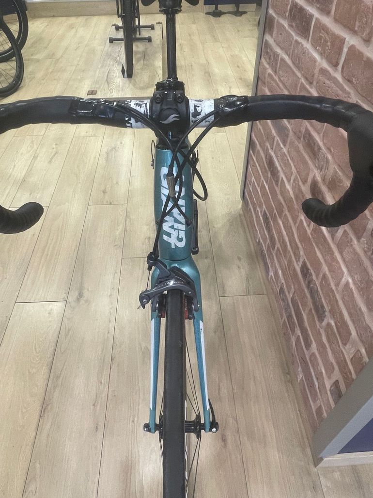 Used Giant Avail Advanced 1 2014 2014 Road & Gravel, Black — image 6 of 8