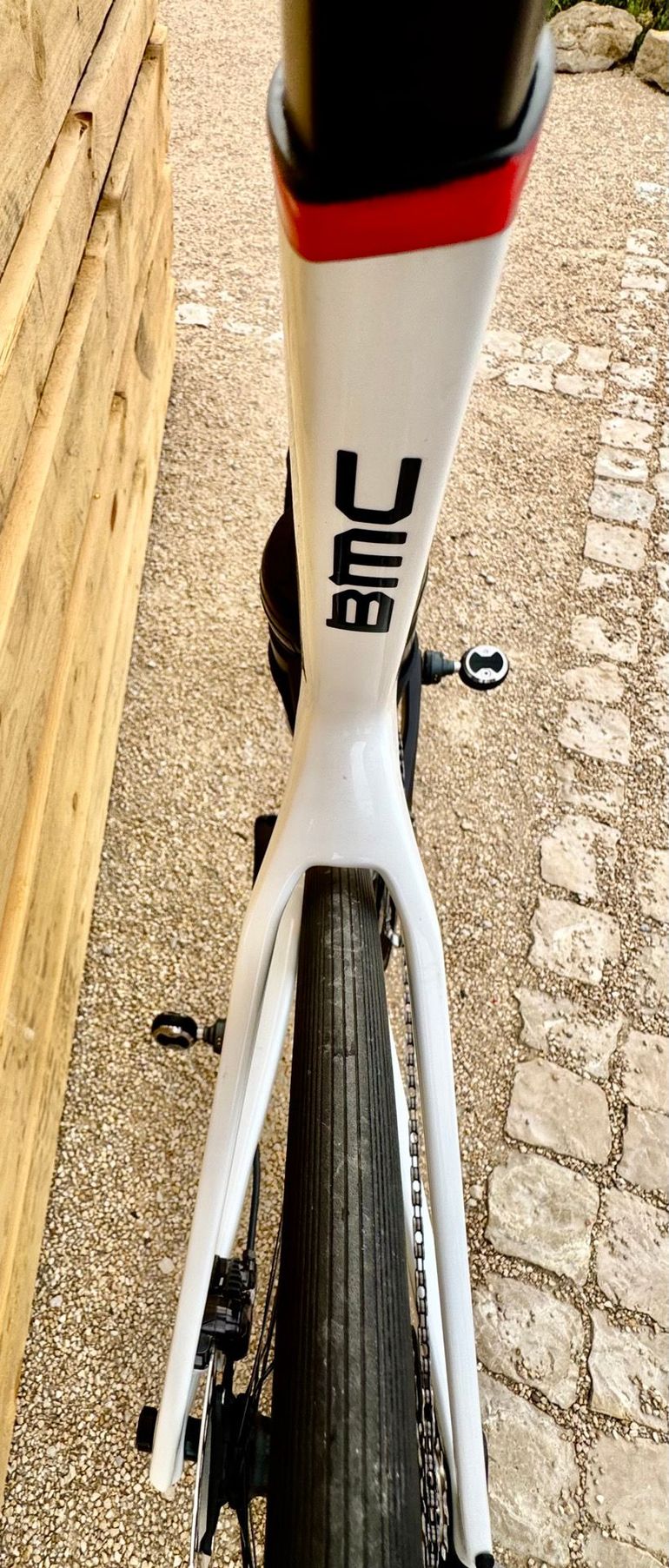 Used BMC Timemachine ROAD 01 TWO 2023 2023 Road & Gravel, White — image 12 of 13