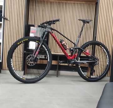 Used Mondraker F-PODIUM CARBON DC 2022 2022 Mountainbike, Red, 29 — image 4 of 4