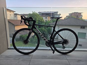 Used Scott Addict RC Ultimate 2023 2023 Road & Gravel, Black — image 2 of 14