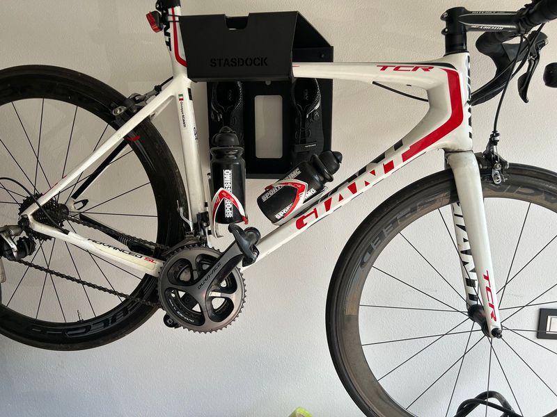 Used Giant TCR Advanced SL 1 2015 2015 Road & Gravel