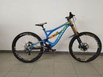 Used Pivot Phoenix Saint 2019 2019 Mountainbike, Blue, 27.5 — image 2 of 6