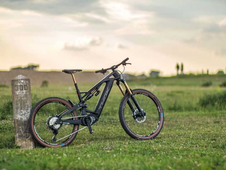 Used Thok GRAM Shimano Deore XT Di2 2025 Mountainbike, Black, Mixed — image 1 of 23