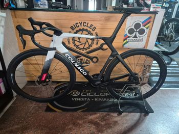 Used Colnago Y1rs 2025 Road & Gravel — image 2 of 13