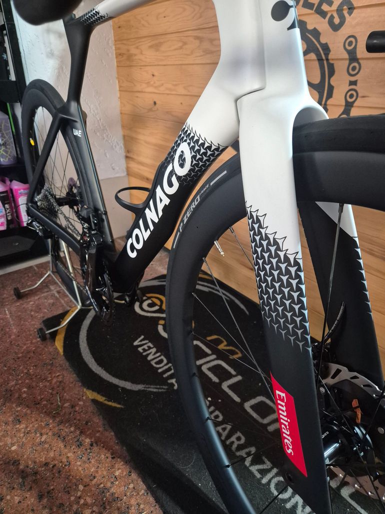 Used Colnago Y1rs 2025 Road & Gravel — image 12 of 13