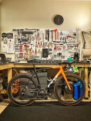 Tweedehands Felt FR Advanced SRAM Red eTap AXS 2022 Road & Gravel — afbeelding 1 van 3