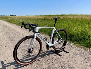 Used Felt Breed Advanced, SRAM Red XPLR Pro Edition 2023 Road & Gravel, White — image 31 of 33
