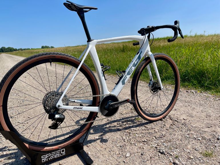 Used Felt Breed Advanced, SRAM Red XPLR Pro Edition 2023 Road & Gravel, White — image 6 of 33
