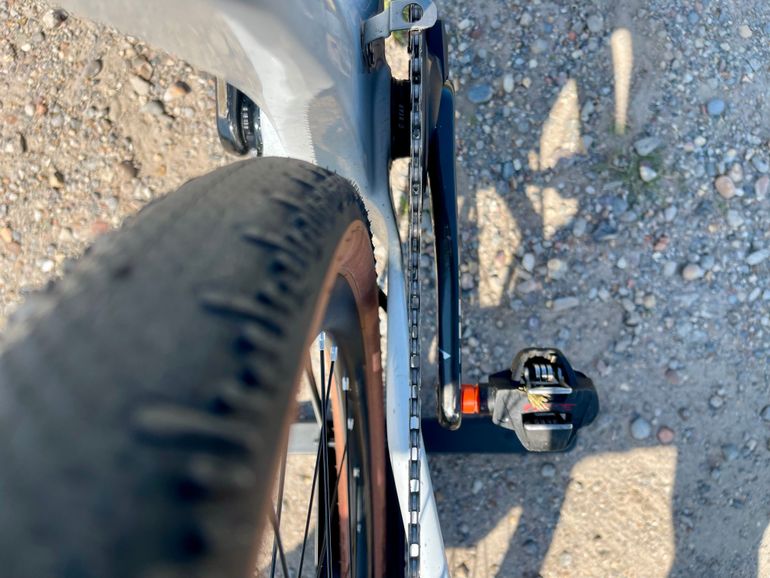 Used Felt Breed Advanced, SRAM Red XPLR Pro Edition 2023 Road & Gravel, White — image 9 of 33
