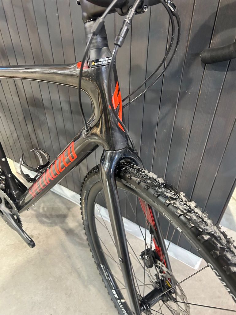 Used Specialized Diverge Comp 2020 2020 Road & Gravel, Black — image 9 of 15