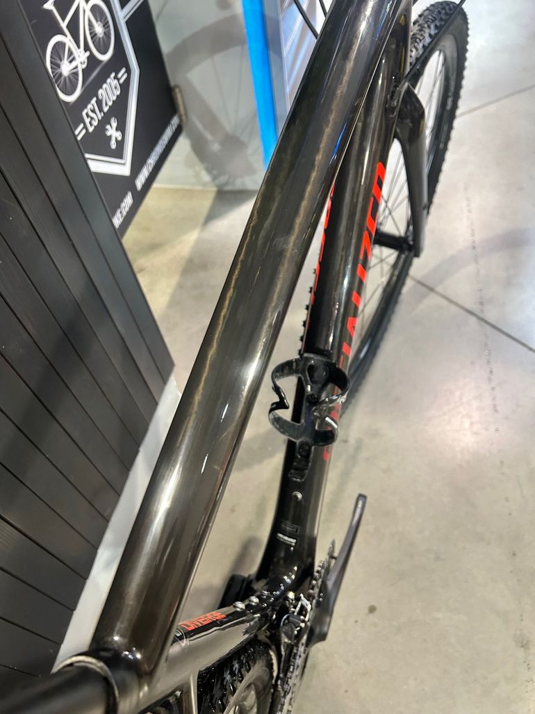 Used Specialized Diverge Comp 2020 2020 Road & Gravel, Black — image 4 of 15