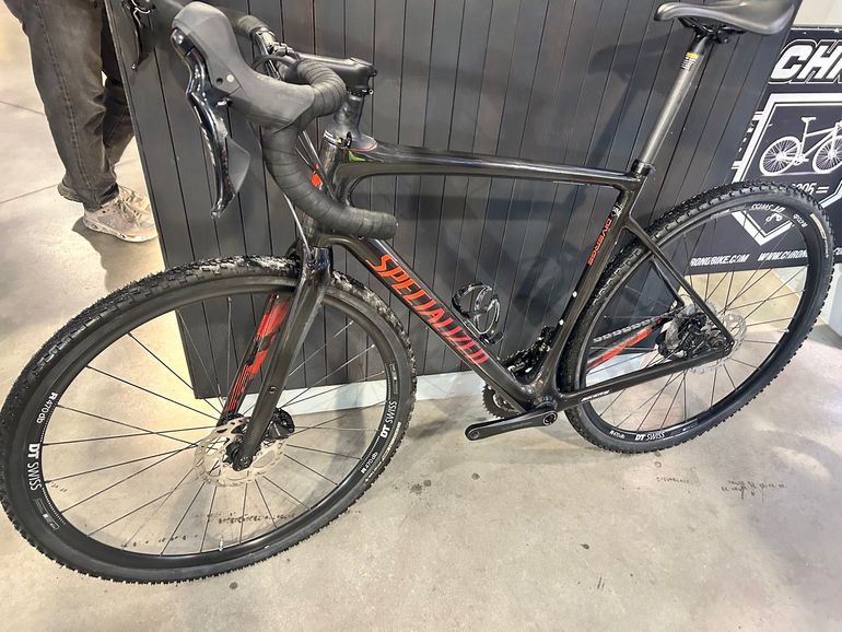Used Specialized Diverge Comp 2020 2020 Road & Gravel, Black — image 14 of 15