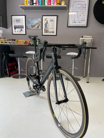 Brugt Canyon Aeroad CF SLX 9.0 Di2 2019 2019 Road & Gravel — billede 3 af 10