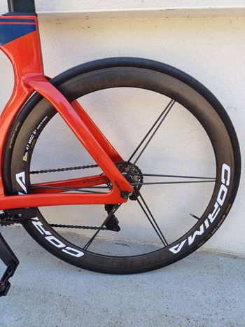 Used Giant Trinity Shimano Ultegra Di2 2022 Road & Gravel, Red — image 13 of 14