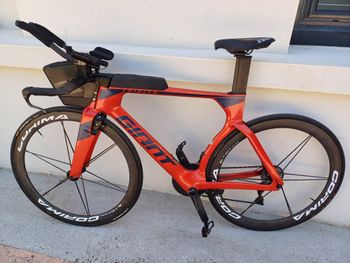 Used Giant Trinity Shimano Ultegra Di2 2022 Road & Gravel, Red — image 1 of 14