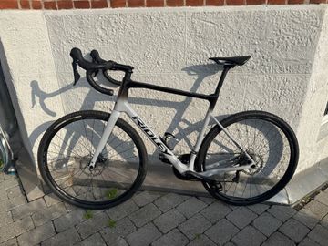 Used Ridley Grifn Shimano 105 2024 Road & Gravel, Light Gray — image 2 of 3
