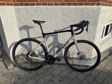 Used Ridley Grifn Shimano 105 2024 Road & Gravel, Light Gray — image 1 of 3